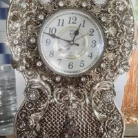ساعت دیواری تقریبا نو خوب عالی