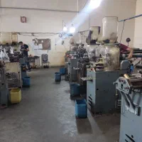 کارگر نیمه ماهر آقا جهت سری تراشی و دریلکاری