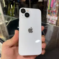 اپل iPhone 13 با حافظهٔ ۲۵۶ گیگابایت