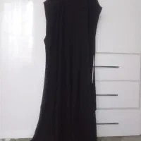 ساحلی همراه با کت