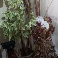 ۴گل مصنوعی باگلدان۴۰سانتی همشون باهم