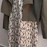 سه تیکه (کت سارافن همراه کمربند )