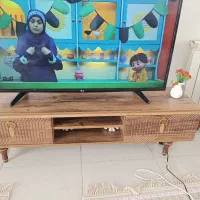 میز تیوی