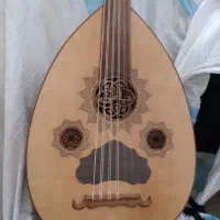 فروش حرفه ای عود  و گیتار