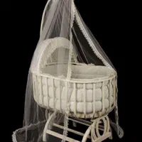 گهواره نوزاد درحد نو