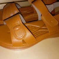 کیف و کفش زنانه|کیف، کفش، کمربند|کیش, |دیوار