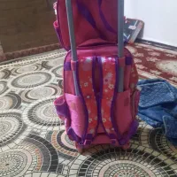 دوعدد کیف مدرسه تمیز|کیف، کفش، کمربند|اهواز, کوی مندلی(سه راه خرمشهر)|دیوار