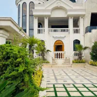 تریبلکس-370م-با-استخر-و-تمام-مبله-مدارک-همه-تکمیل