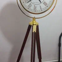 ساعت ایستاده