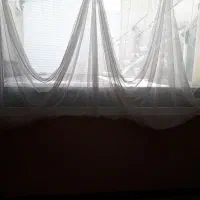پرده نو و تمیز