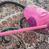 اسباب بازی جاروبرقی و گربه شیشه ای