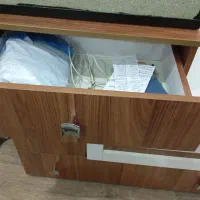 میز آرایش همراه با آینه|آینه|رشت, کوی جام جم|دیوار