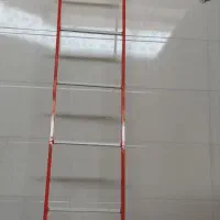 نردبان فلزی