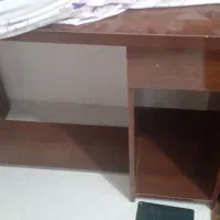 ۲عددمیزکارویاکامپیوتر قهوای وسفید|میز تحریر و کامپیوتر|مشهد, الهیه|دیوار