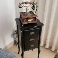 میز تلفن ،گوشی ،