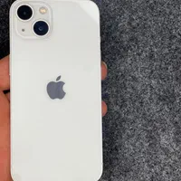 اپل iPhone 13 با حافظهٔ ۱۲۸ گیگابایت