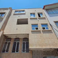 خانه ویلایی سه طبقه و نیم