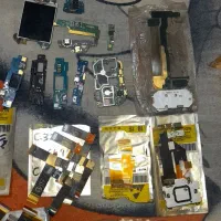 قطعات تلفن های همراه|لوازم جانبی موبایل و تبلت|بم, |دیوار