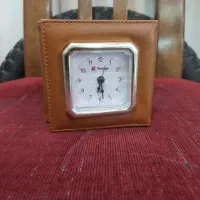 ساعت رومیزی چرمی تبلیغاتی تکنوگاز