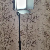 نور ثابت عکاسی حرفه ای با سه پایه