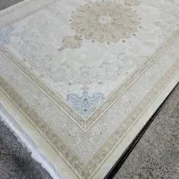شروع زندگی مشترک با فرشی به رنگ عشق