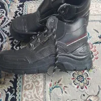سلام یک جفت. کفش ایمنی اسپورت