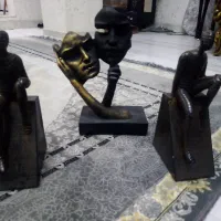 مجسمه ویترینی