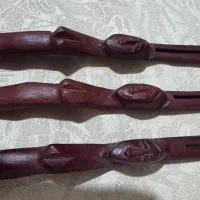 مجسمه چوبی