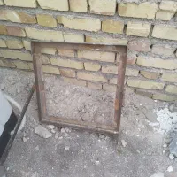 پایه آهنی کولر پنجره
