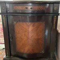 میز و کنسول