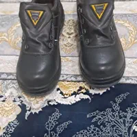 کفش ایمنی نونو