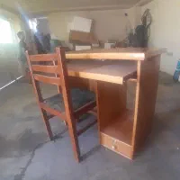 میز کامپیوتر با صندلی و فوتبال دستی و میز TV