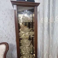 بوفه چوب و شیشه