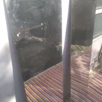 ایینه|آینه|صومعه‌سرا, |دیوار