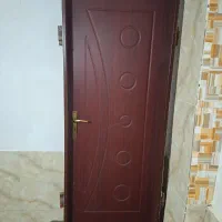 فروش درب چوبی با چهار چوب فلزی و قفل