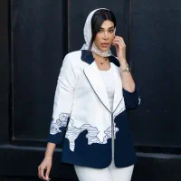 خیاط مانتو دوز وکت و شلوار دوز ماهر