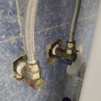 تعمیر و نصب آبگرمکن دیواری بوتان
