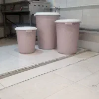 سطل پلاستیکی
