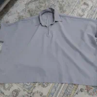 تعدادی لباس زنانه و بچگانه و مردانه