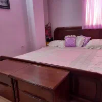 تخت دونفره وتشک ودراوروآینه و قاب اینه و پاتختی|تخت و سرویس خواب|گرگان, |دیوار