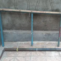 دو تا میله آهن برای فرش دستباف.