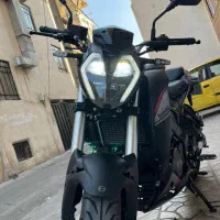 بنلی ۱۸۰ s مدل 1403