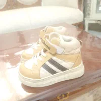 پوتین پسران سایز 26