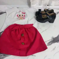 لباس دخترونه بلیز با دامن وکفش ۳ساله