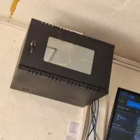 به یک زوج جوان بدون فرزند برای نگهبانی