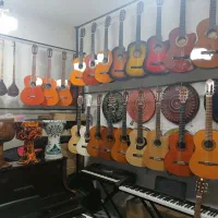 گیتار|گیتار، بیس، امپلیفایر|همدان, |دیوار