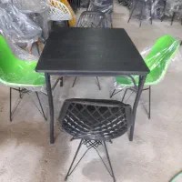 صندلی پایه چوبی سبز|کافیشاپ و رستوران|یزد, |دیوار