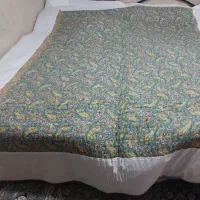 لحاف پنبه ای. پارچه ای نو نو