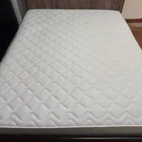 تخت دونفره با تشک سالم و روتختی|تخت و سرویس خواب|باقرشهر, |دیوار