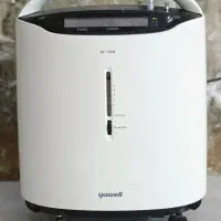 دستگاه اکسیژن‌ساز Yuwell 5 لیتری مدل 8F-5AW